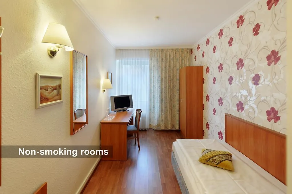 *** Гостевой дом Fair Hotel Villa Diana Франкфурт-на-Майне Германия